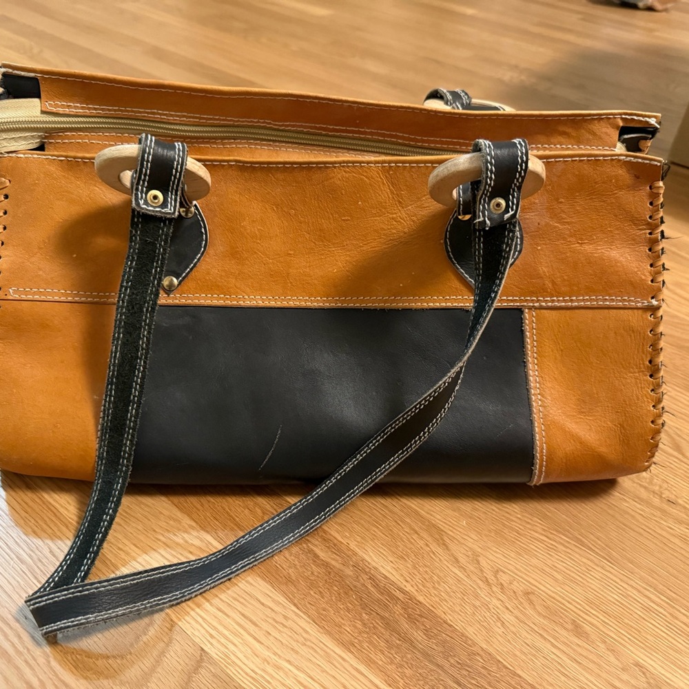 Artisanal Two-Tone Leather Women's Bag
